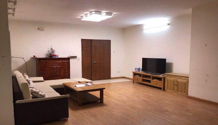 Cho thuê chung cư River side Thanh Đàm, 85m2, 2 ngủ, 7.5 triệu